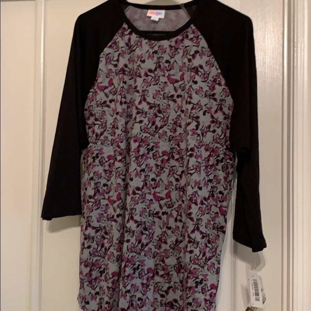 Disney themed baseball shirt/Size 2XL